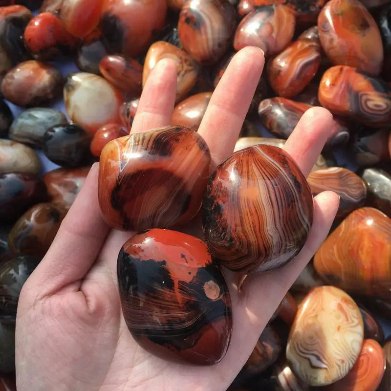 Natural Red Agate Stone Healing Crystal Geode Sardonyx Gemstone Polished Palm Ore Rock